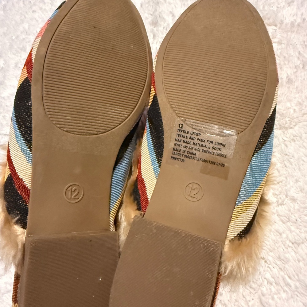 New!!! Universal Thread Chevron Mules With Faux F… - image 4